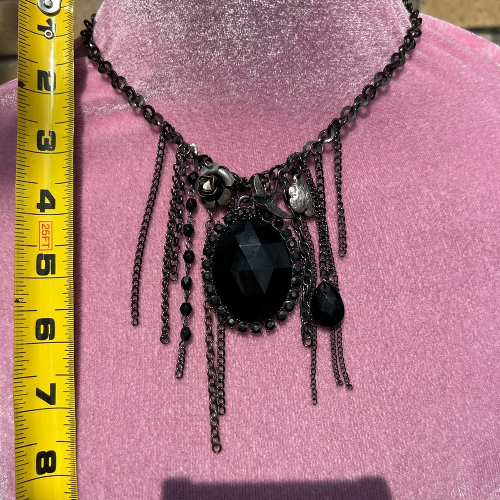 Black and silver fashion necklace